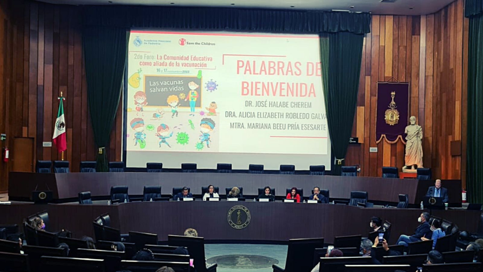 Save the Children y la Academia Mexicana de Pediatría fortalecen el rol de las y los educadores en la promoción de la vacunación￼